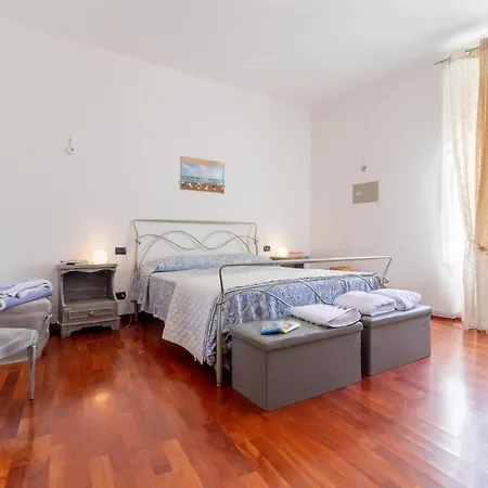 Lägenhet Acquamarina