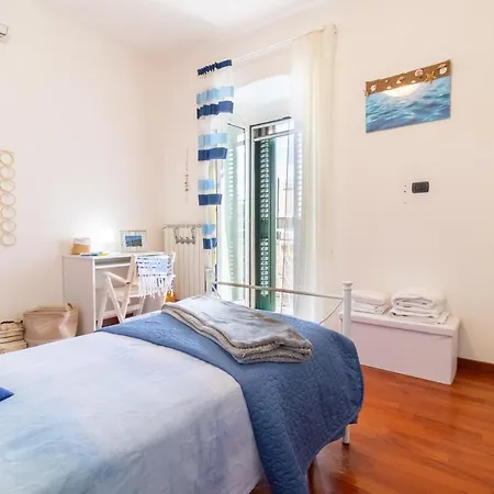 Acquamarina Lägenhet