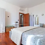 Acquamarina شقة جيوفيناتسو