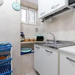Acquamarina شقة